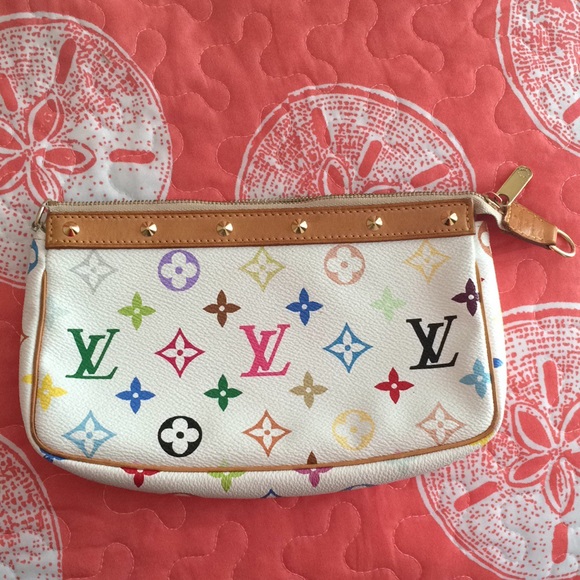 Louis Vuitton Handbags - Authentic Louis Vuitton.